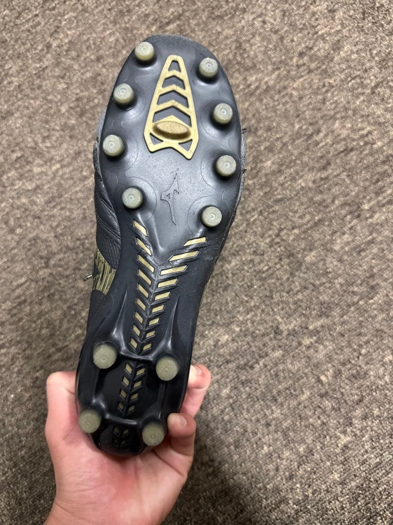 モレリアネオ4βJAPAN 黒金限定色