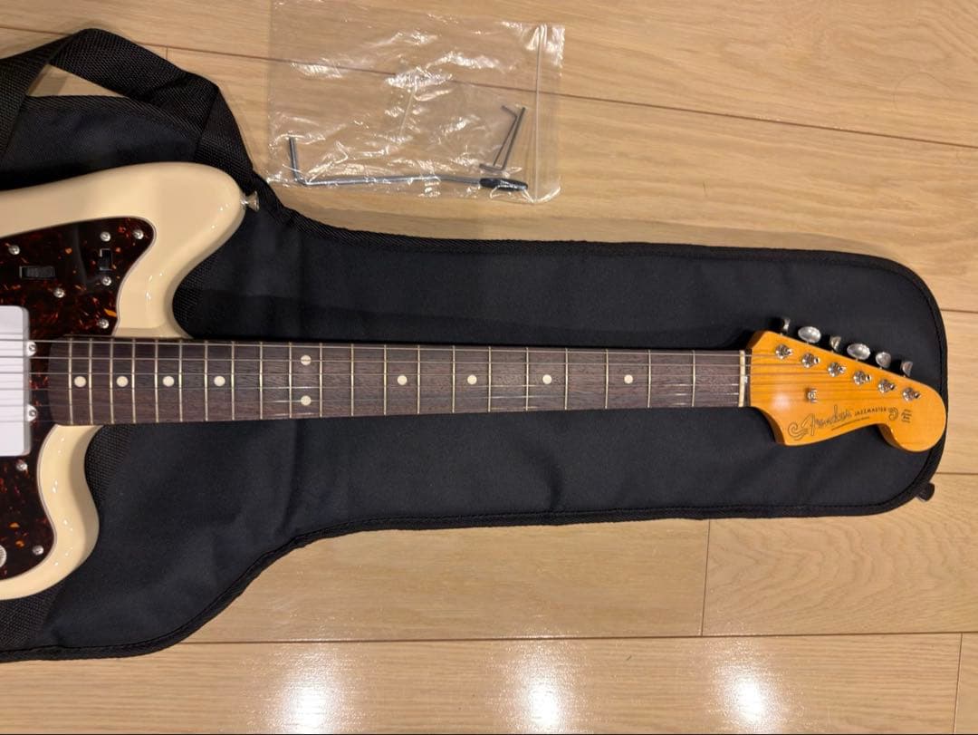 Fender エレキギター Classic 60s Jazzmaster VWH
