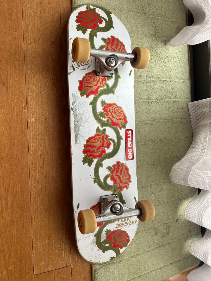 ドレッセンローズ デッキ 32.25 x 8.5