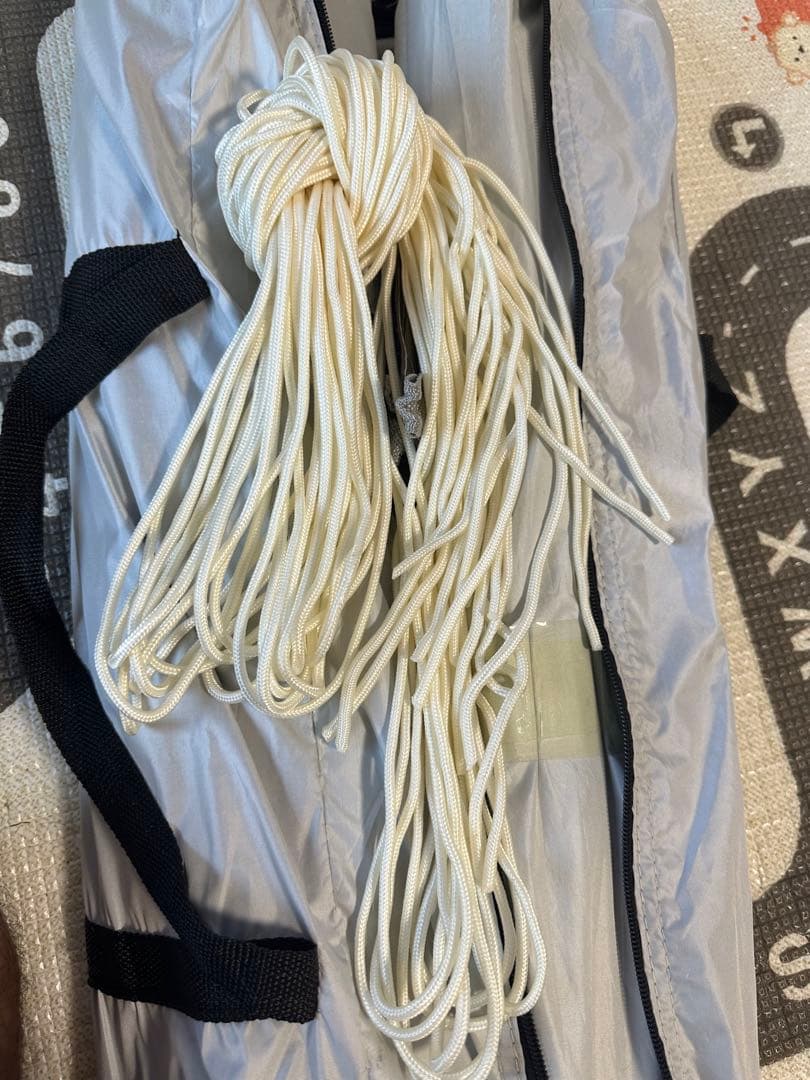 【1度使用のみ】防水タープ　特大　蝶形　組み立て簡単　ハイクオリティ