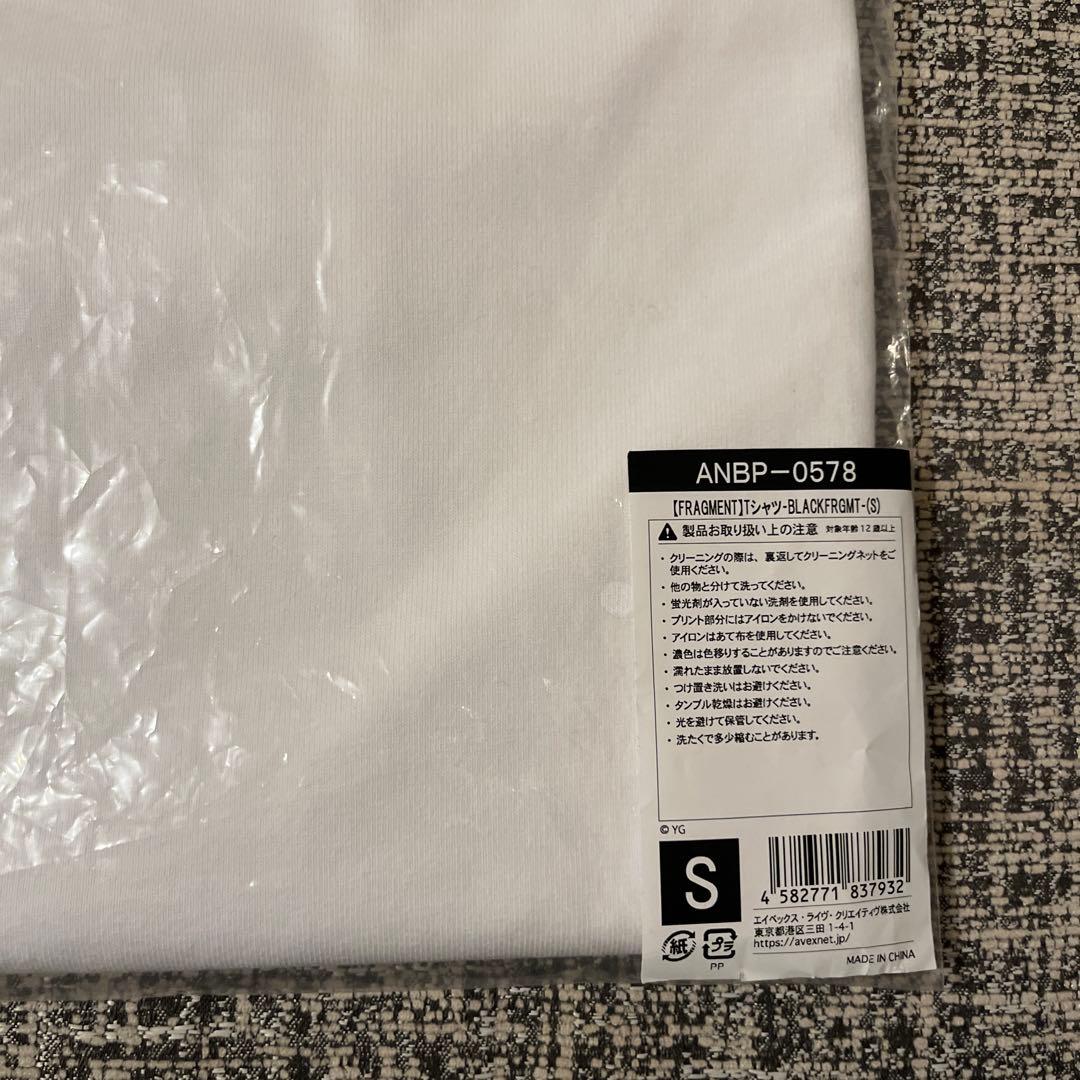 ブラックピンク　フラグメント　Tシャツ