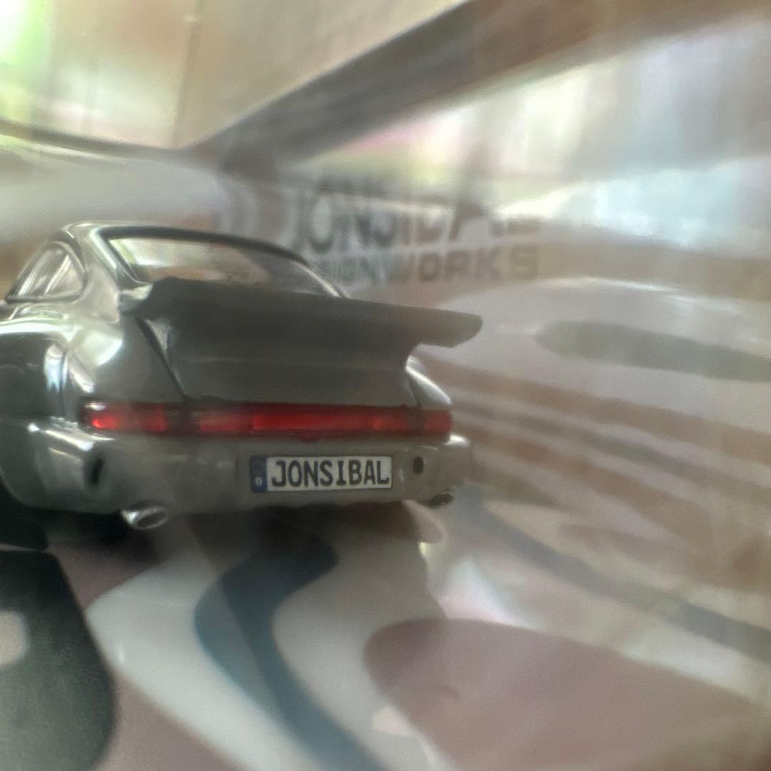 ミニカー Tarmac works RWB 964 Jon Sibal