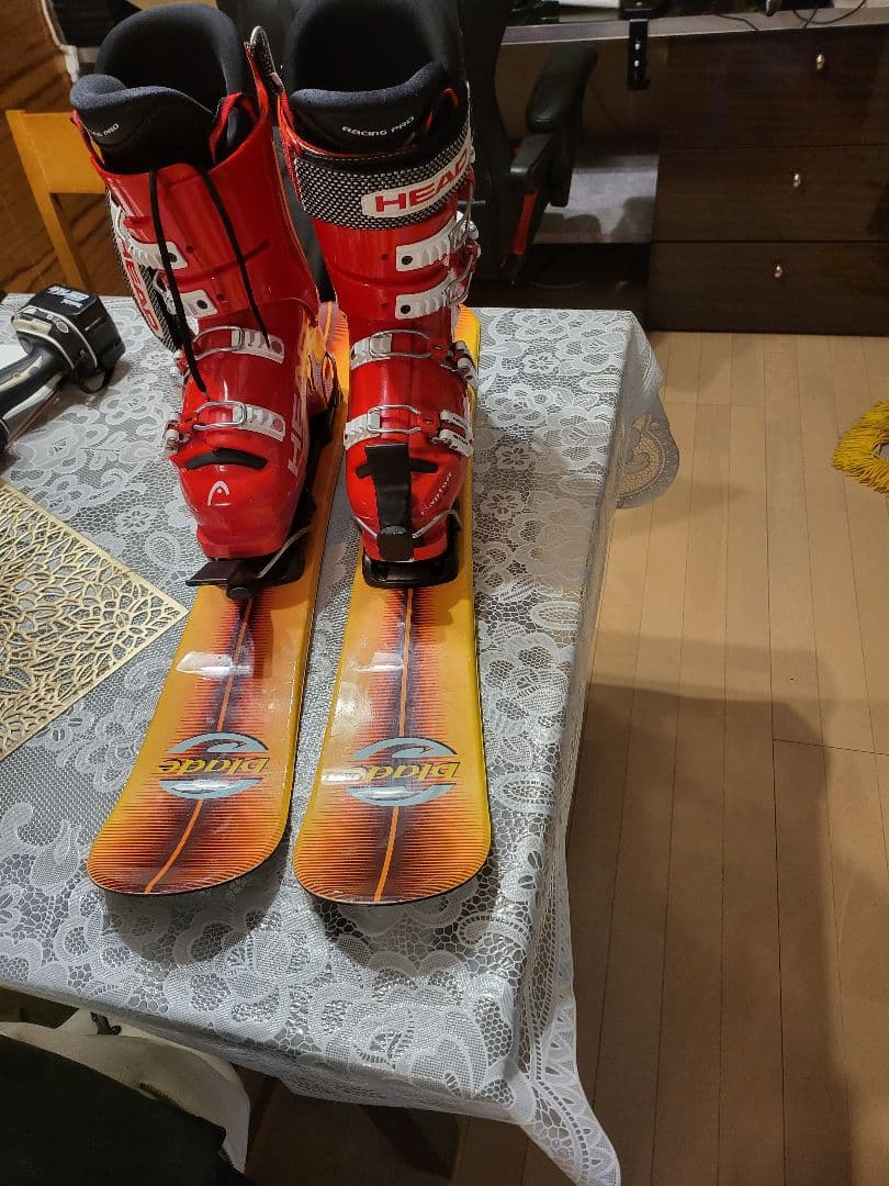 HEAD ブーツとスキー板26.5。