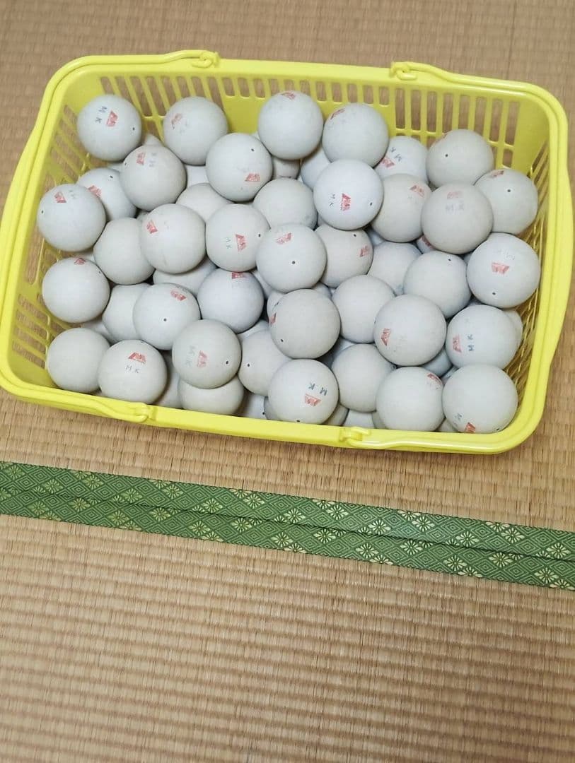 ソフトテニスボール（アカエム公認球）