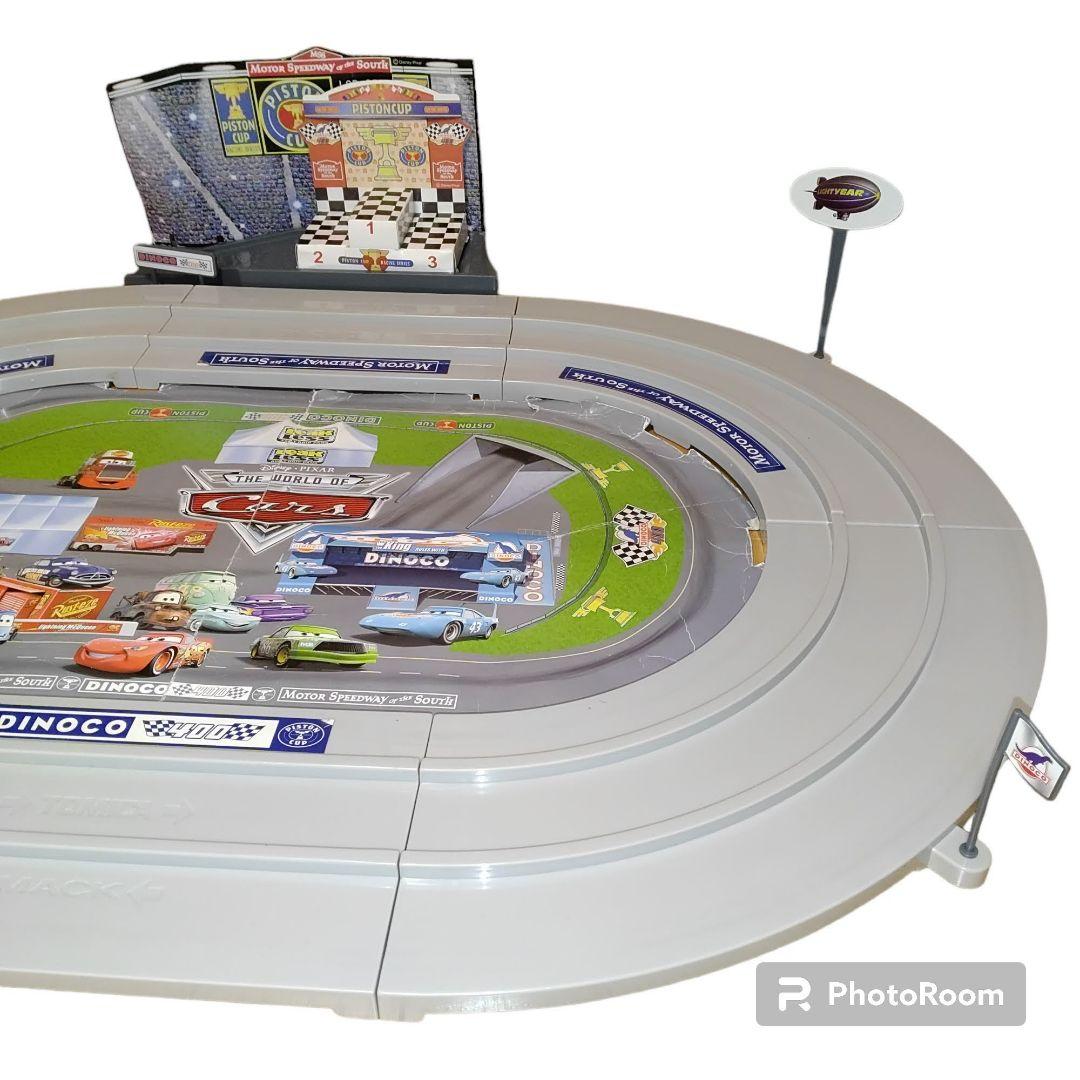 【動作◎/付属品完備】トミカ　カーズ　ぐるぐるサーキット　めざせ！ピストンカップ