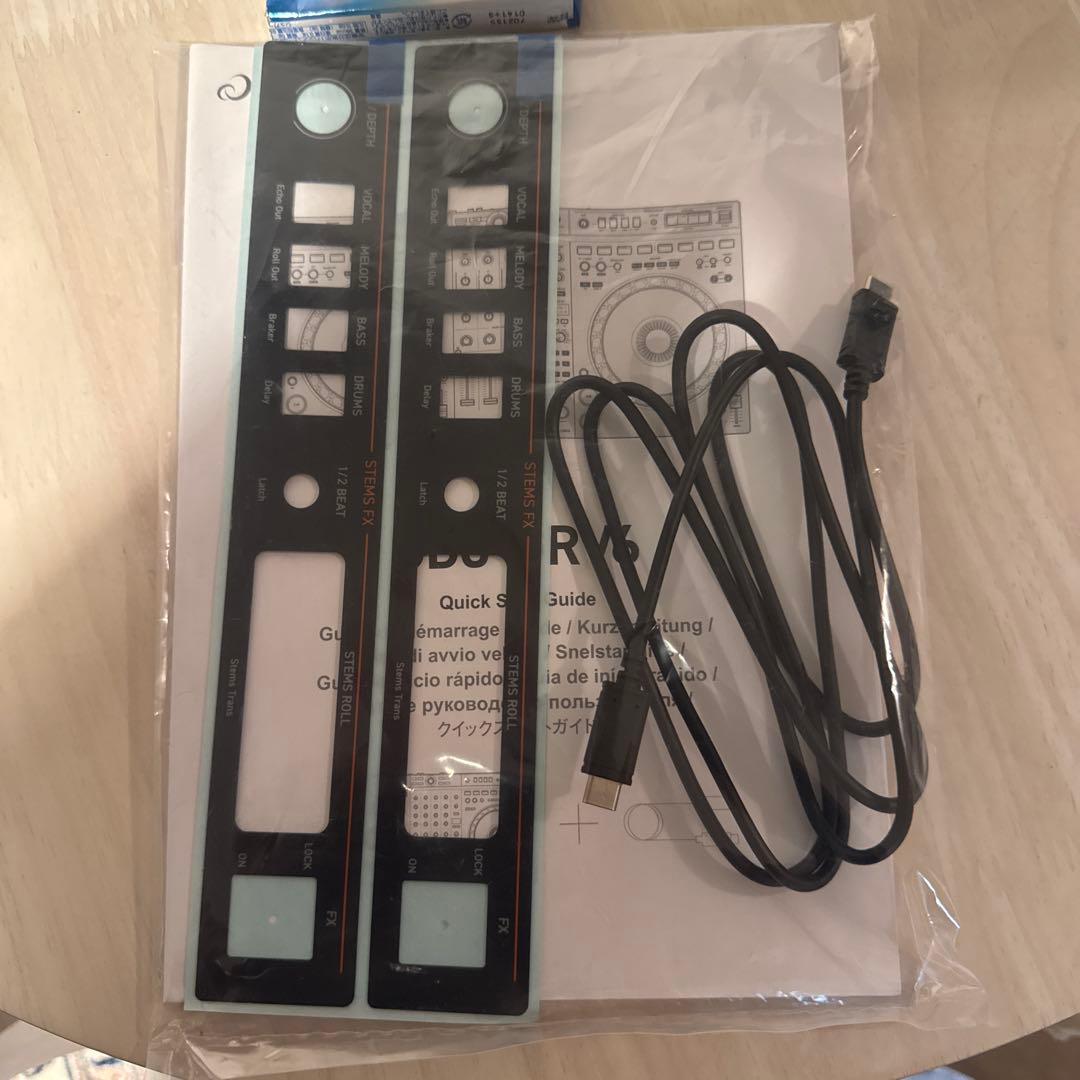 AlphaTheta DDJ-GRV6 コントローラー