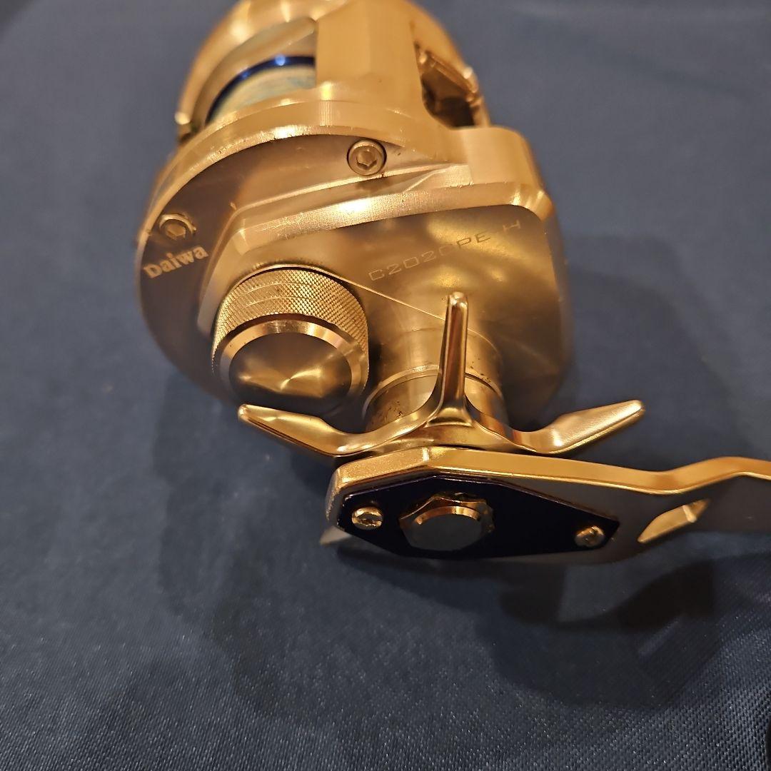 【ジャンク品】ダイワDAIWA RYOGAリョウガ右　C2020PE-H