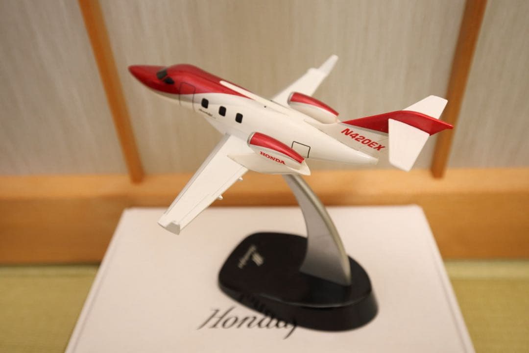 ホンダジェット HONDAJET ダイキャスト 1/72 新品 完成品 エリート