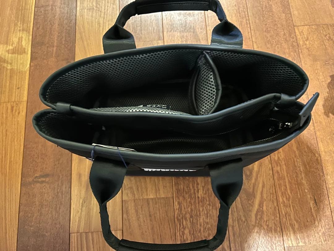 muta ムータ パーテーショントートバッグ