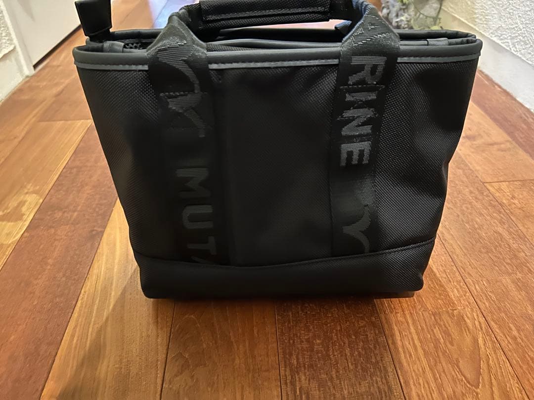 muta ムータ パーテーショントートバッグ