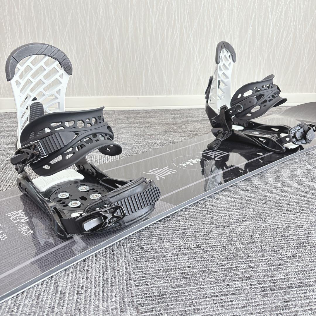 61美品❗️超豪華❗️眞空雪板等/風眞モデル スノーボードセット★155cm+ビン付