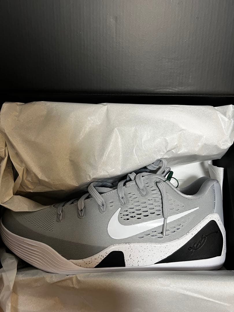 KOBE 9 グレー　29.5センチ