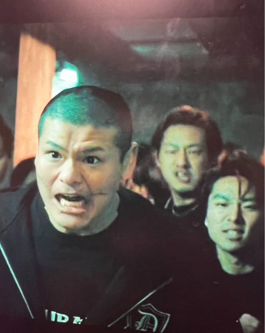 新年会を盛り上げろアコースティック出張ライブを呼ぼう交渉OK