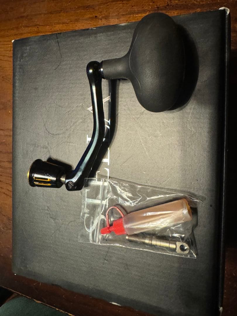 ステラsw14000xg リブレ88付属　純正ハンドルもあります。