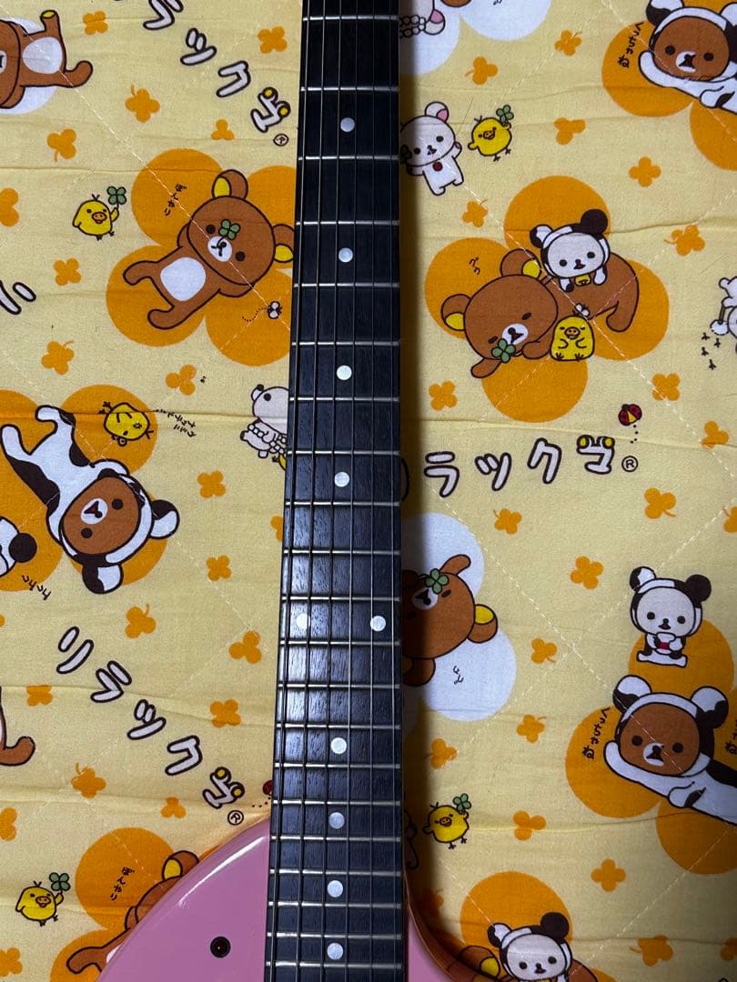 フェルナンデスZO-3 ピンク エレキギター スピーカー内蔵