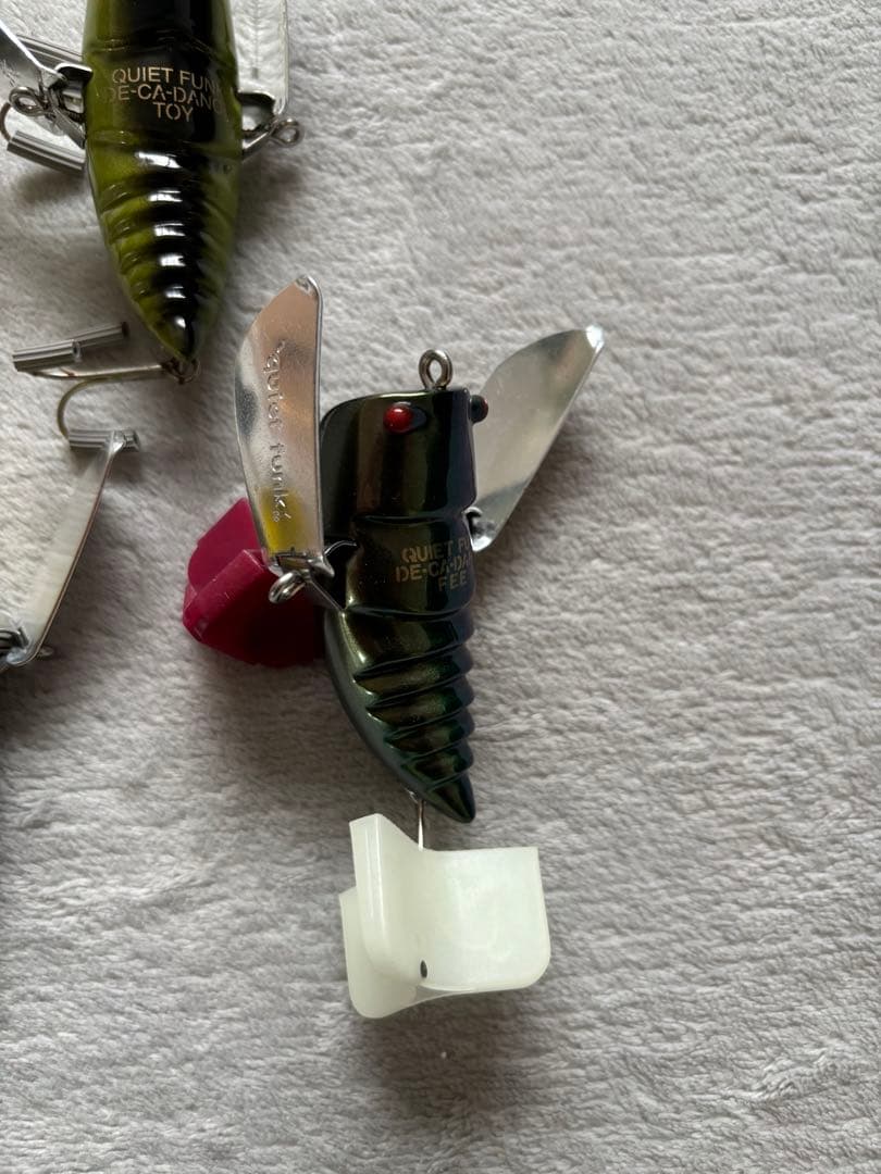 クワイエットファンク　デカダンス　カーナ　トーイ　フィー