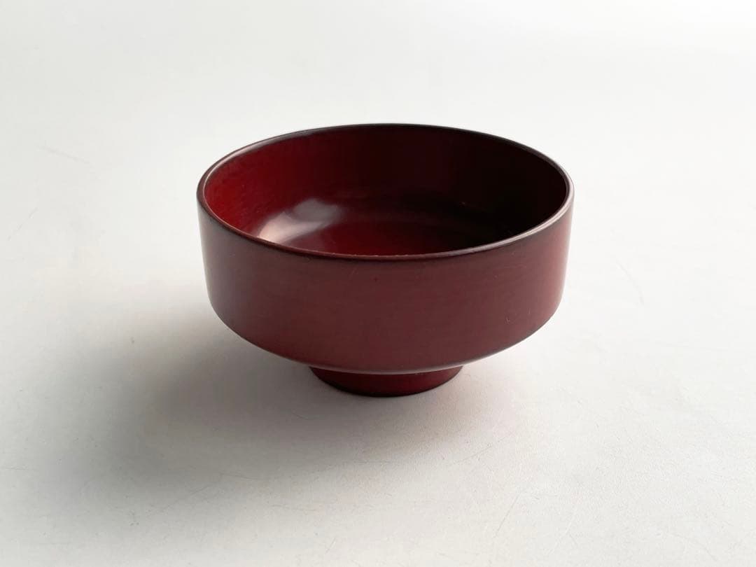 漆芸家　角偉三郎　駒杯　駒盃　ぐい呑　酒器　酒盃　輪島　漆器