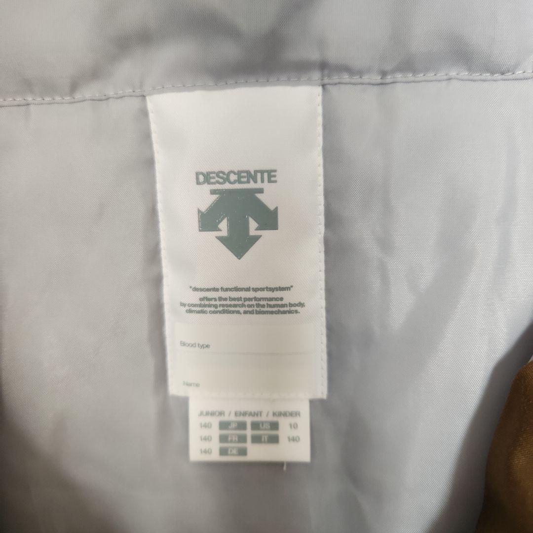 【DESCENTE】キッズ140cm　スキーウェア上下セット