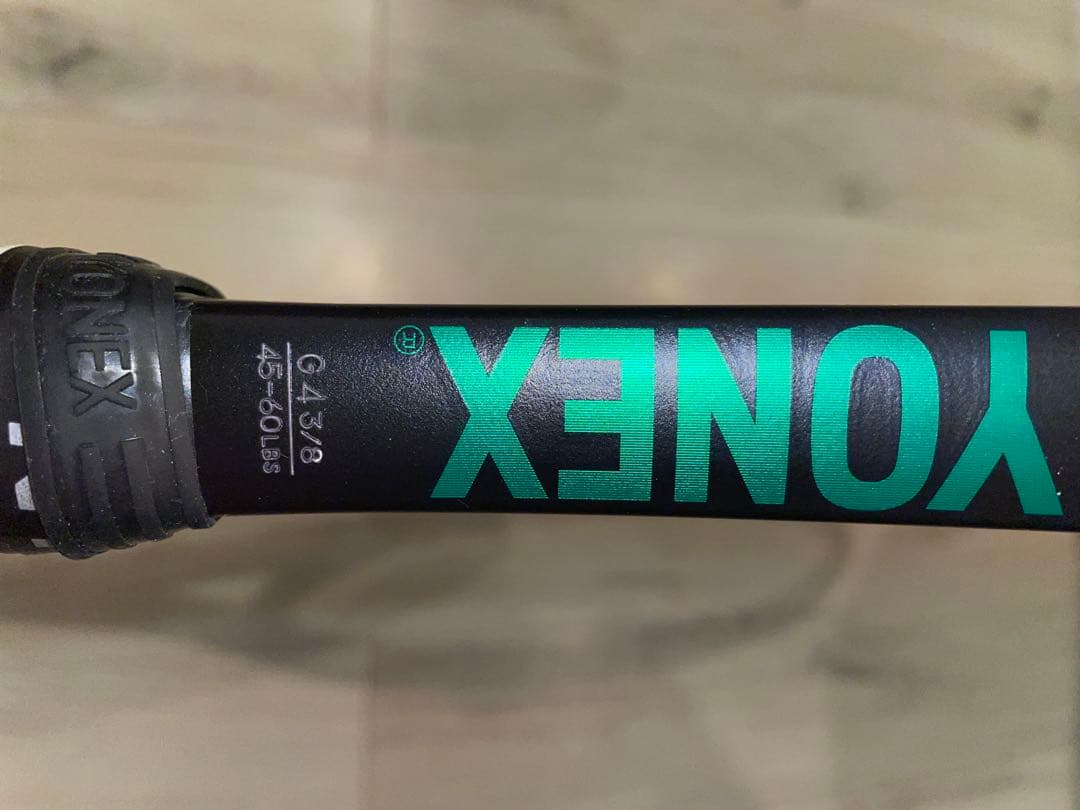 30分試打程度⭐︎G 4 3/8 YONEX VCORE PRO 97