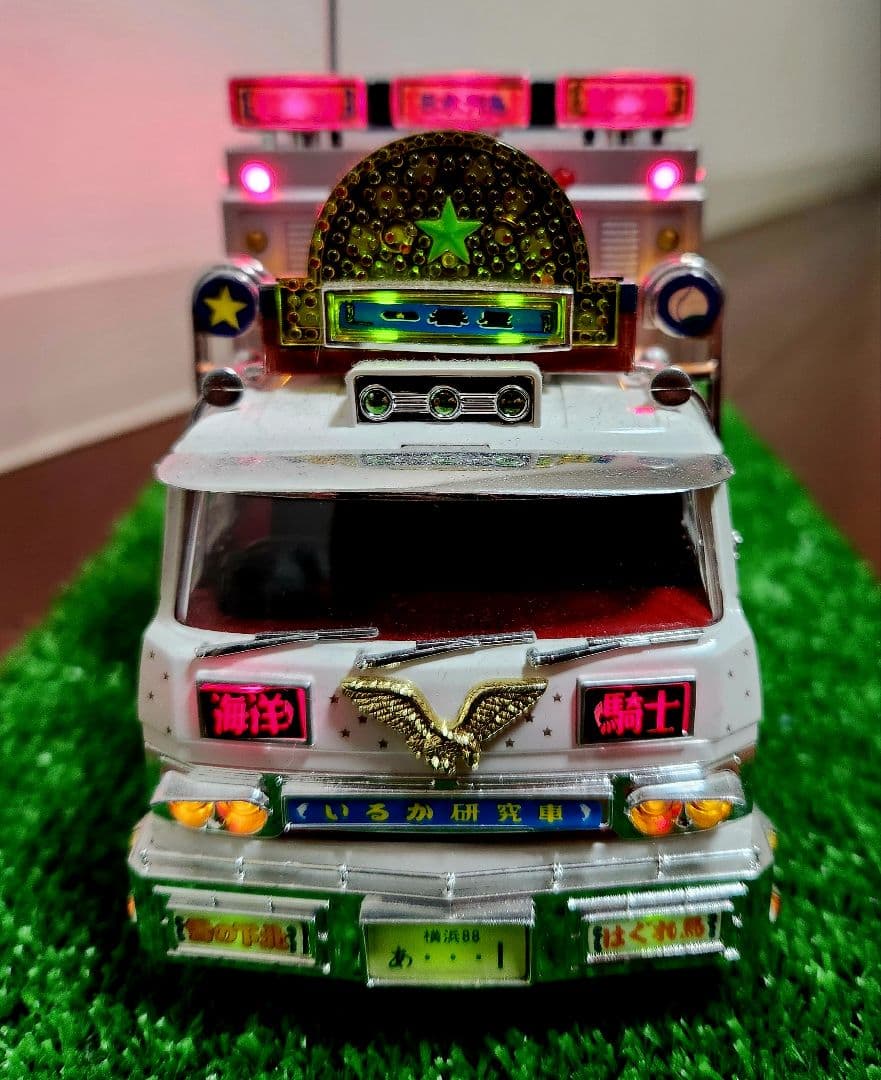 スカイネット　バンダイ　1/32トラック野郎　 突撃一番星　ラジコン　 デコトラ