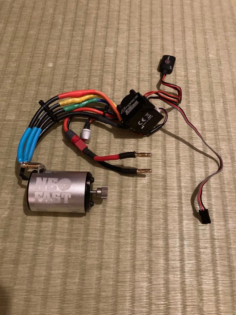 ジーフォースBLC50ブラシレスESC、13.5Tブラシレスモーターコンボセット