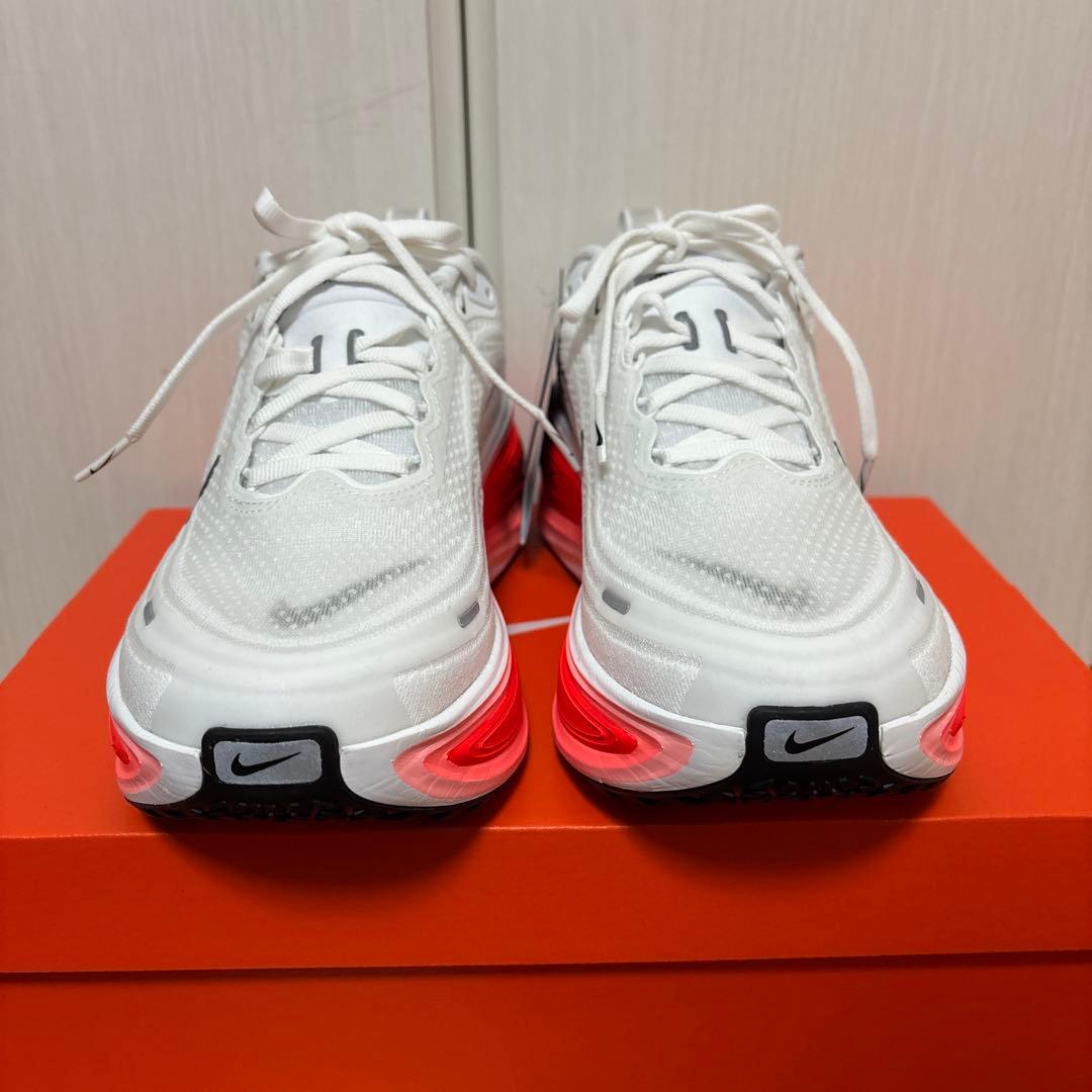 Nike ボメロプラス 25.5cm
