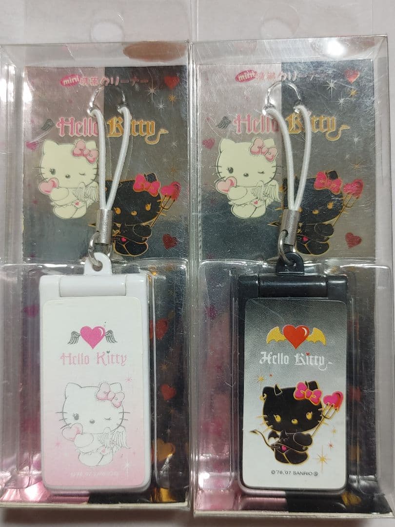 ハローキティ　2007年　スウィート&クール　携帯クリーナーとマスコット