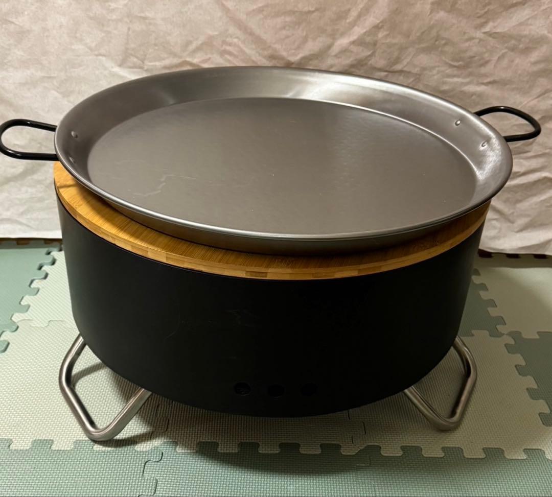 Revolver Firepit BBQグリル　バーベキュー　パエリアパン付き