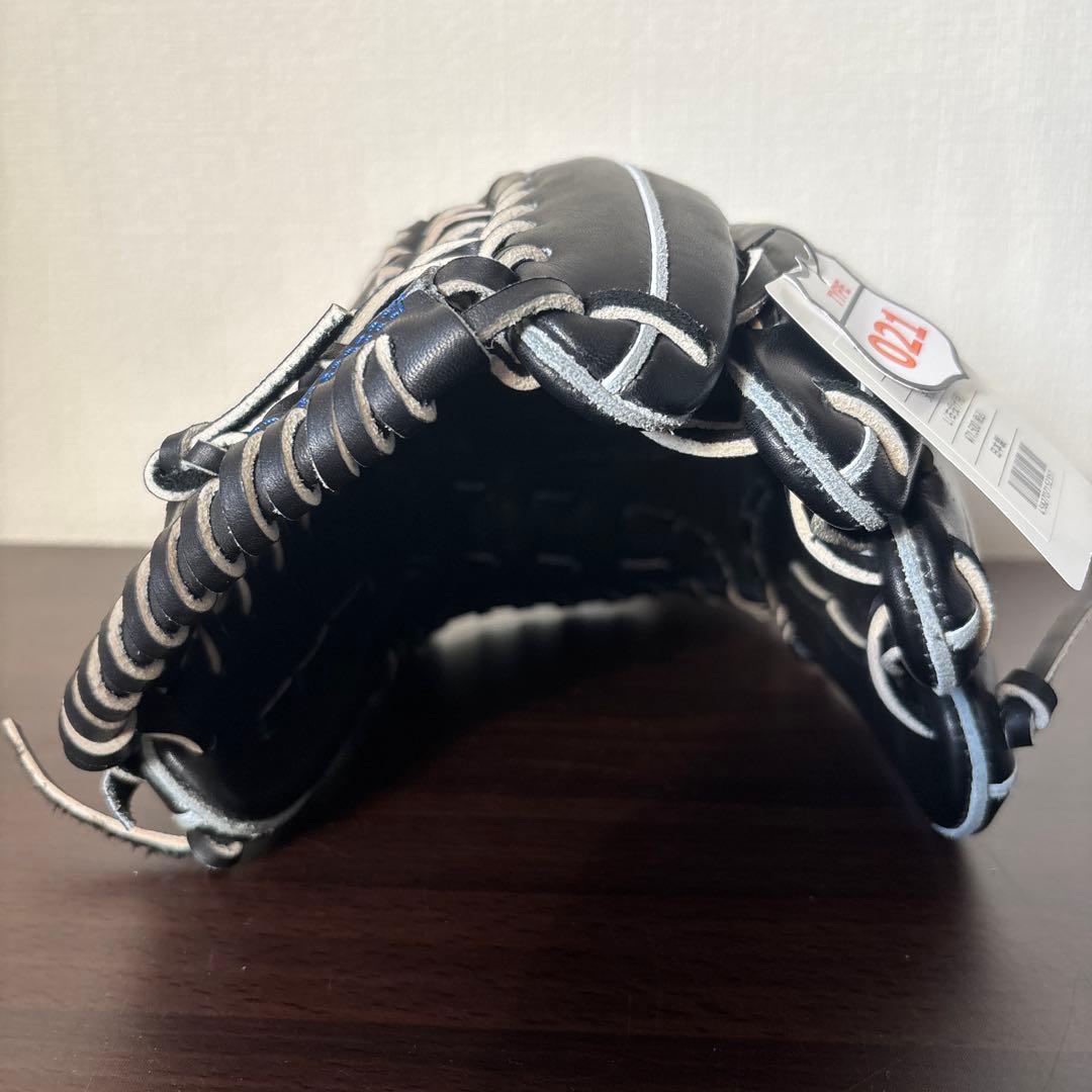 アトムズ　牧秀悟モデル　硬式用　グラブ 内野手用　定価71,500円　グローブ