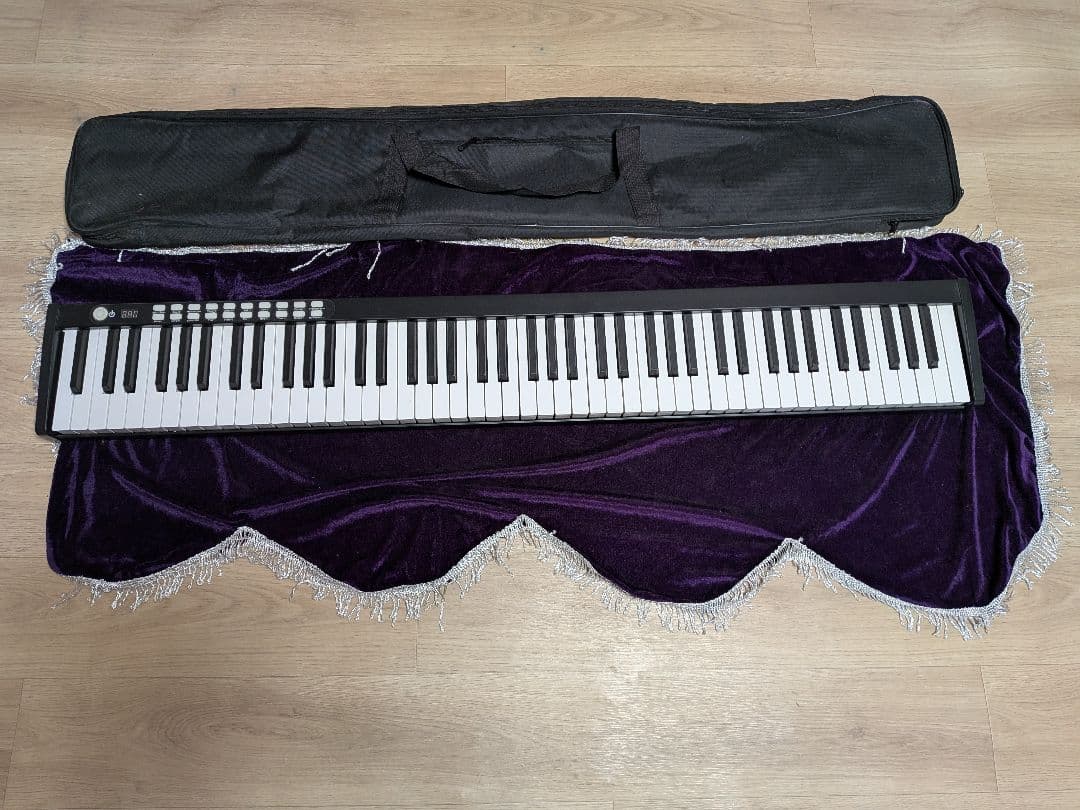 61鍵キーボード 　付属品付