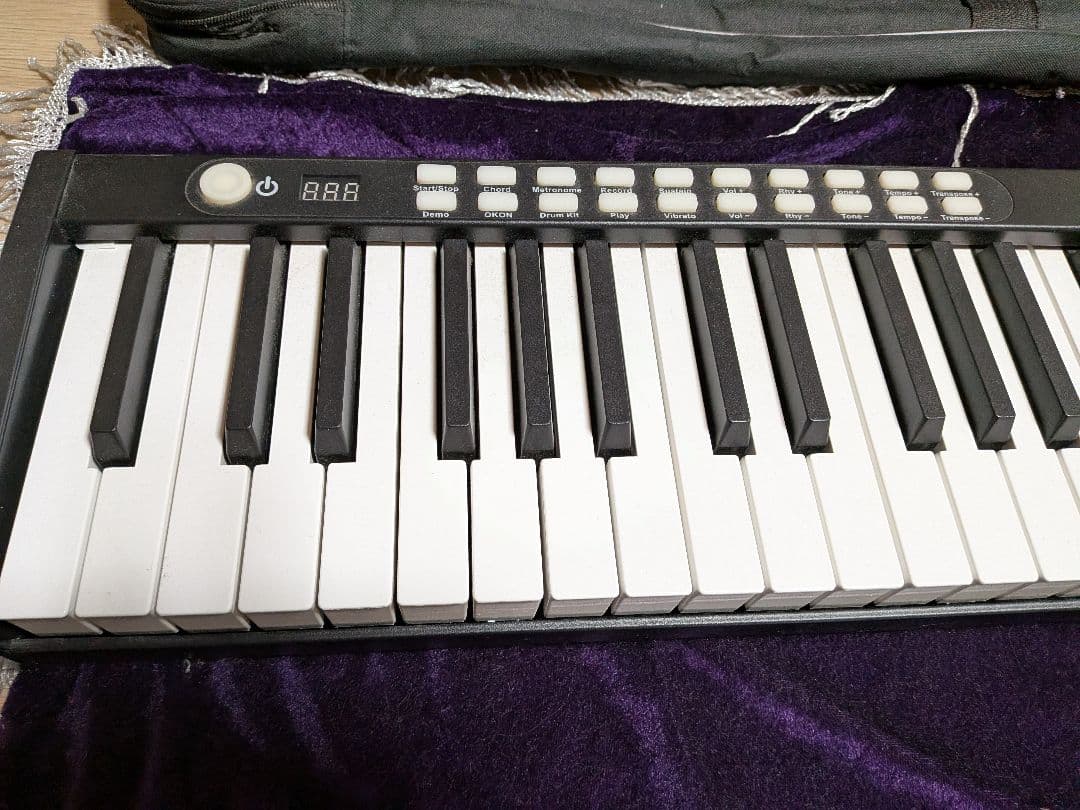 61鍵キーボード 　付属品付