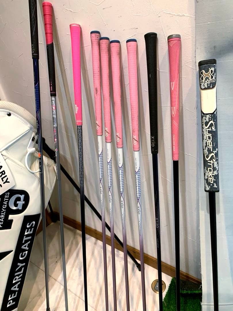 豪華　ゼクシオ　レディースゴルフクラブ フルセット　バッグ/パーリーゲイツ