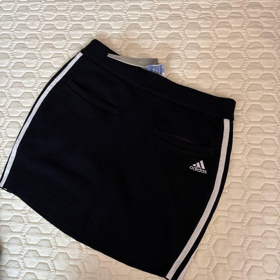 新品29700円アディダスゴルフレディース　セーター&ニットスカートセットアップ