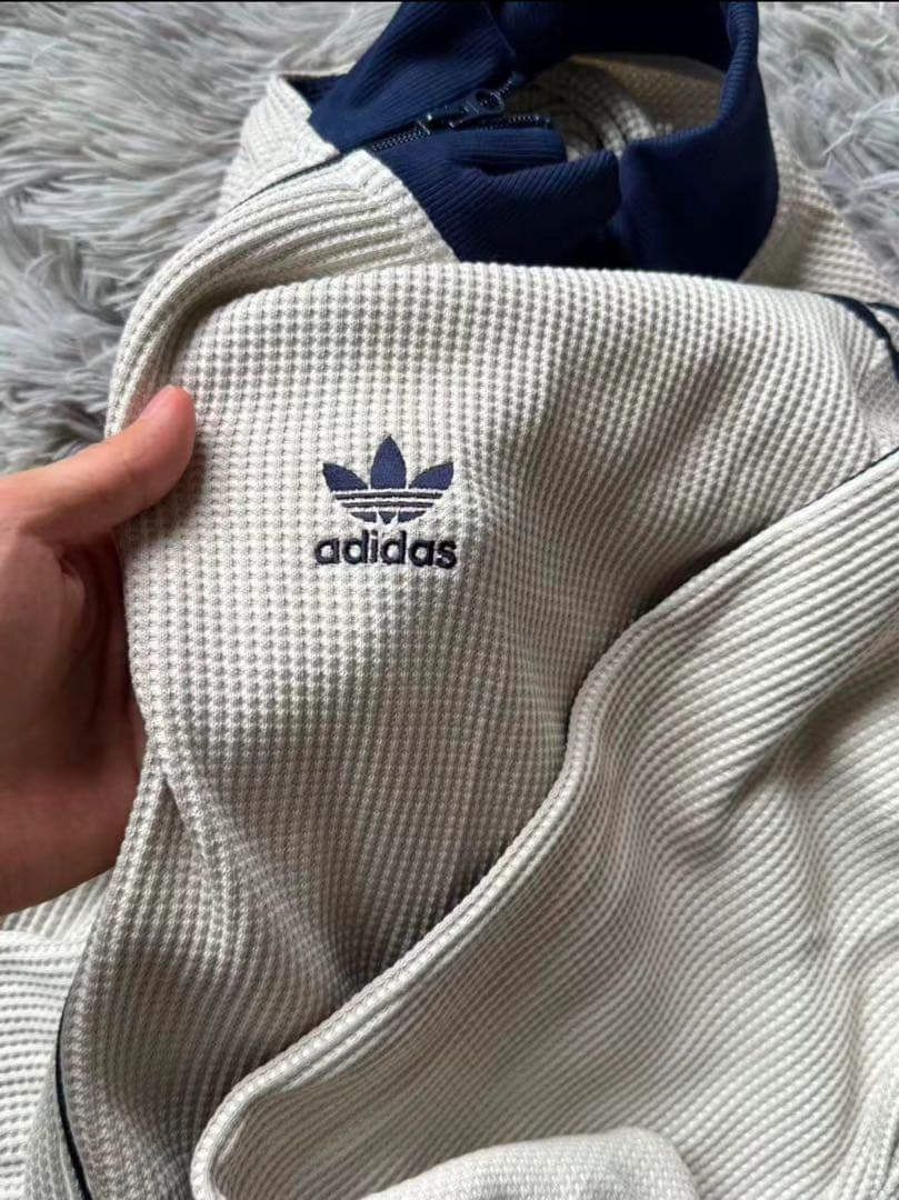 新品L adidas ニット トラックトップ ワッフル KC2618