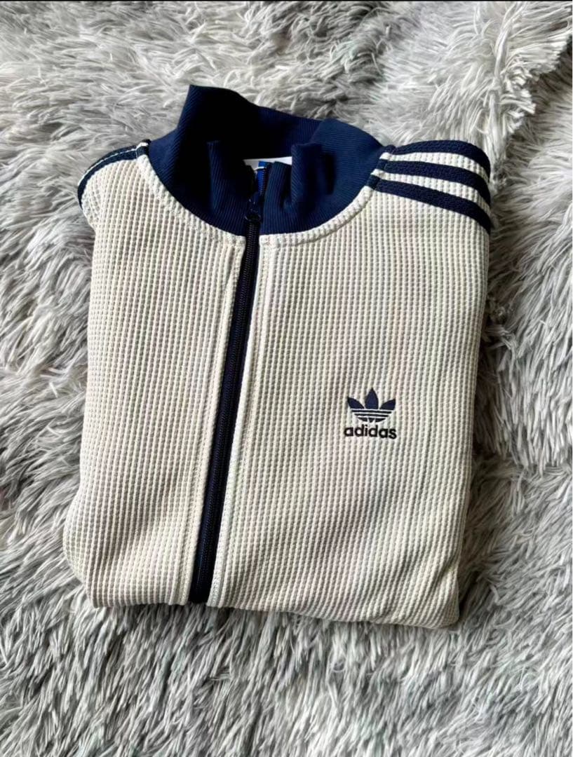 新品L adidas ニット トラックトップ ワッフル KC2618