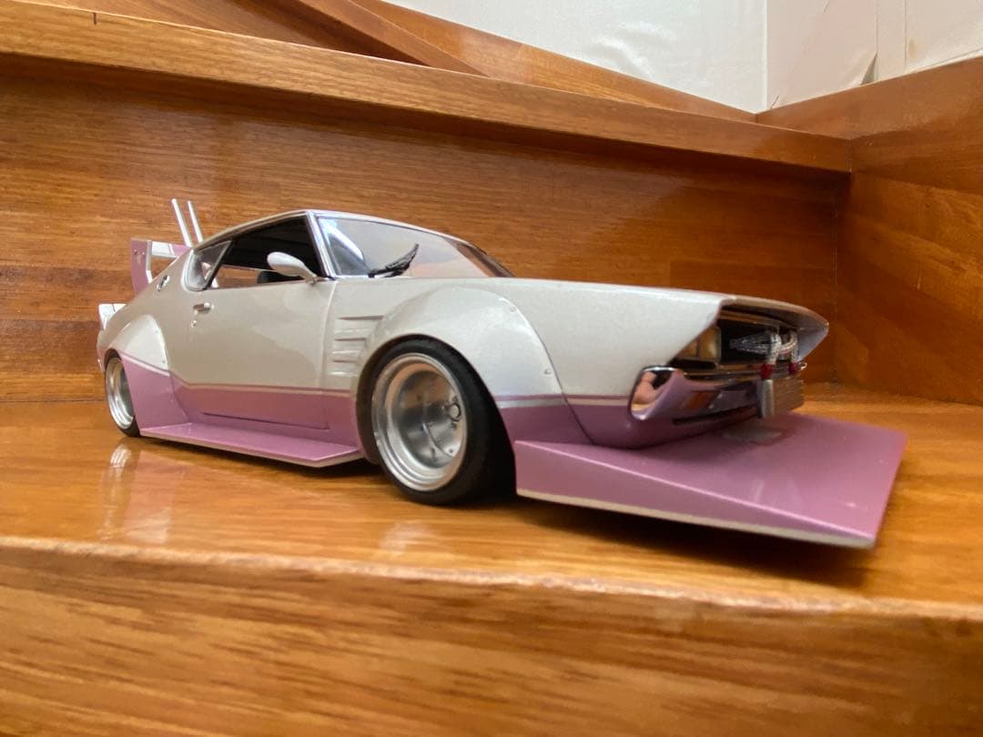 1/18京商スカイライン