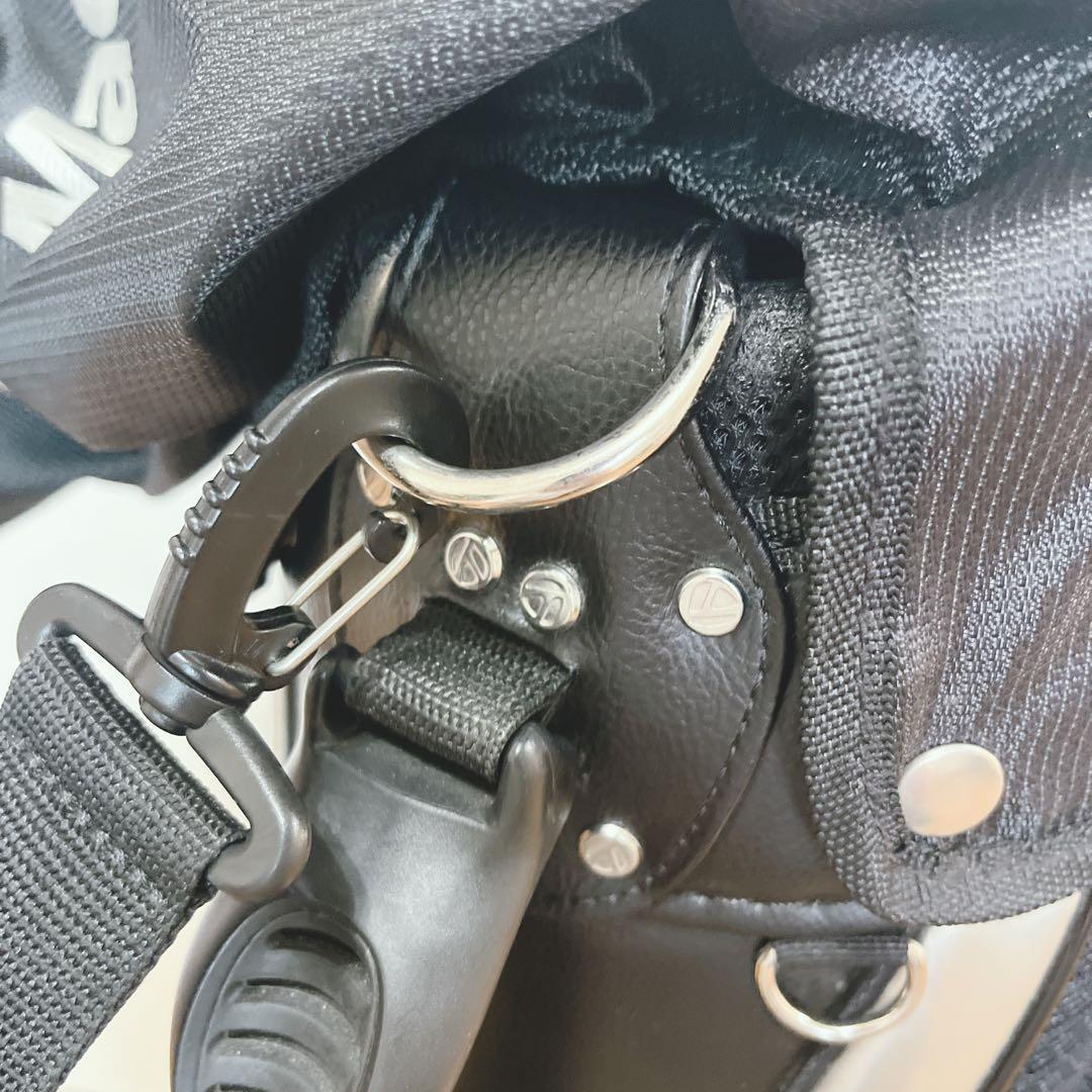 K221 TaylorMade ブラック キャディバッグ