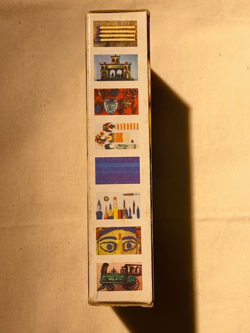 House of Cards（チャールズ・イームズ デザイン）