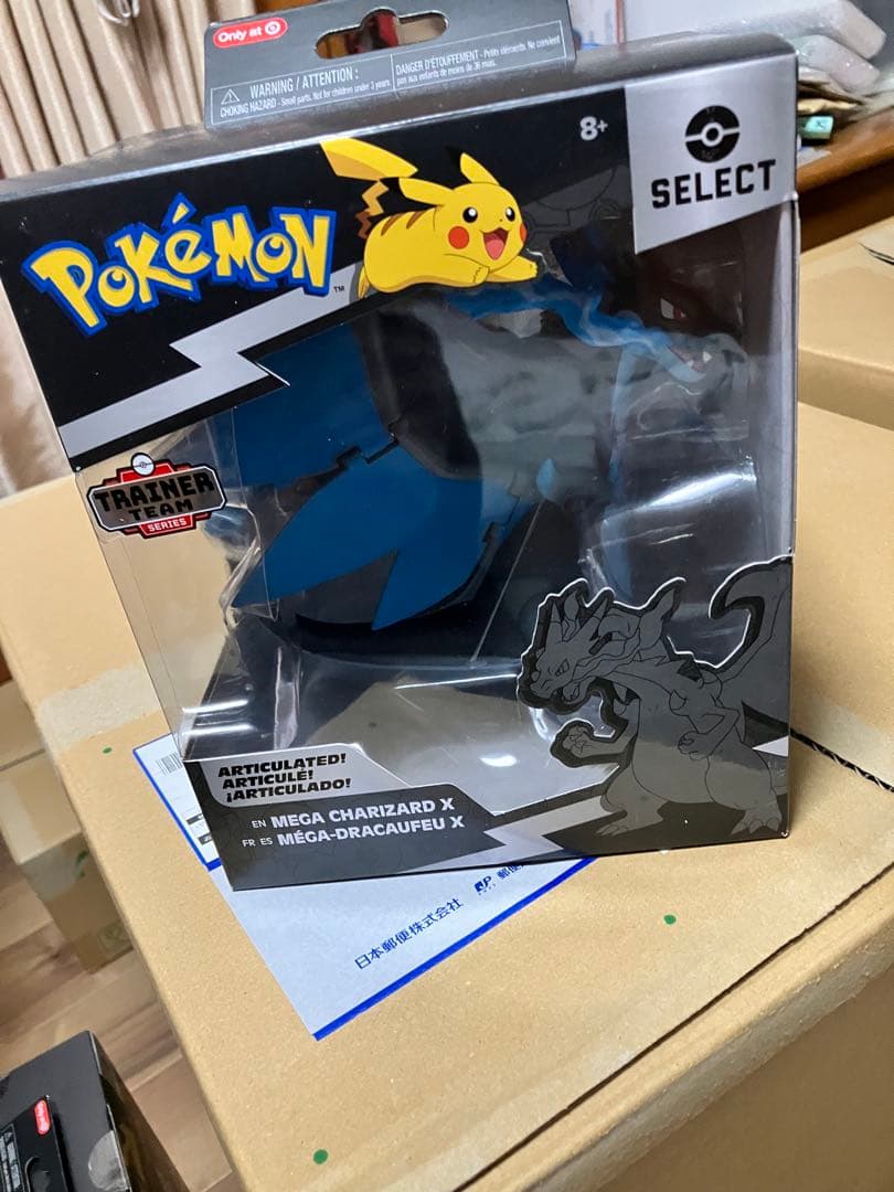 海外限定　ポケモンセレクト　メガリザードンX フィギュア