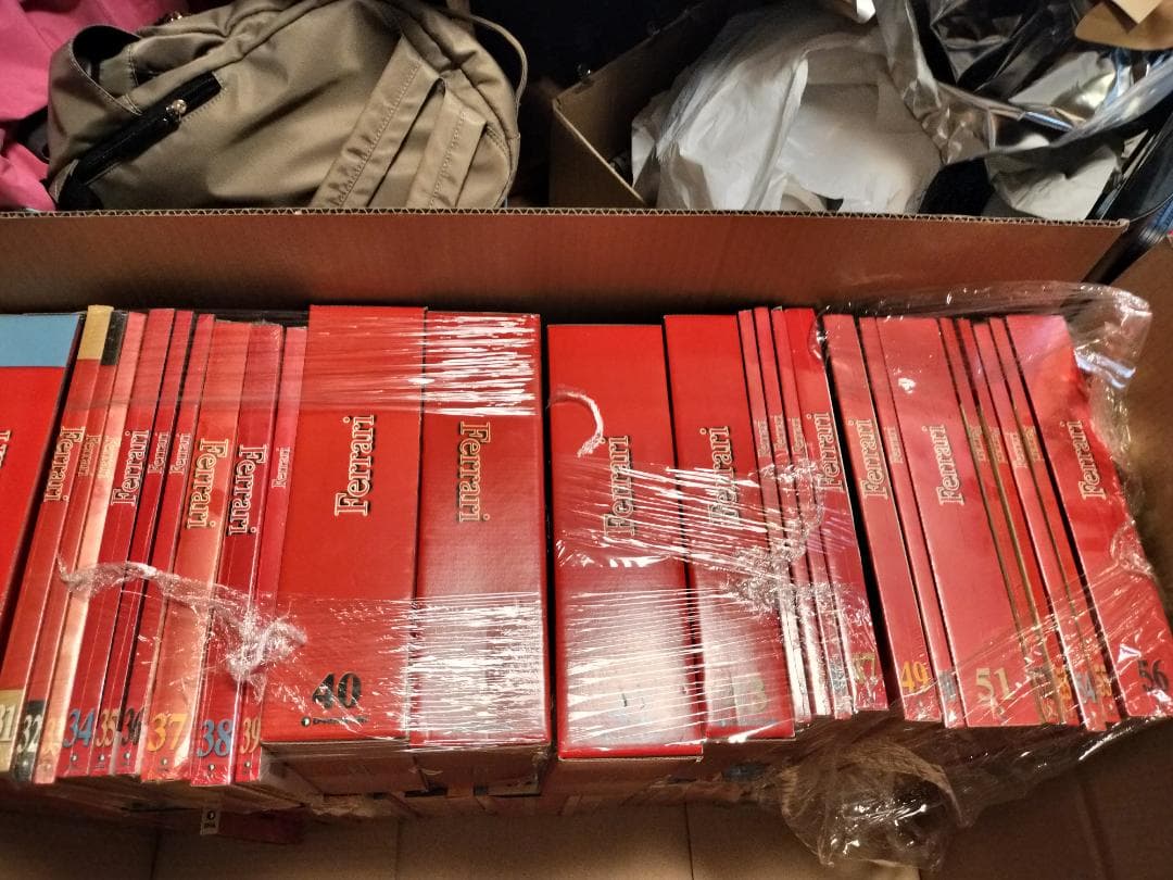 イ*き様 デアゴスティーニ 週刊フェラーリ F2004 ラジコンカー エンジン1