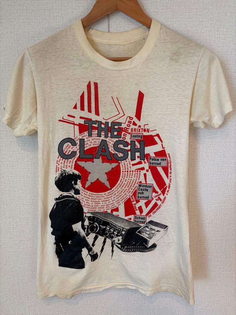 THE CLASH 1984 OUTOFCONTROL Tシャツ
