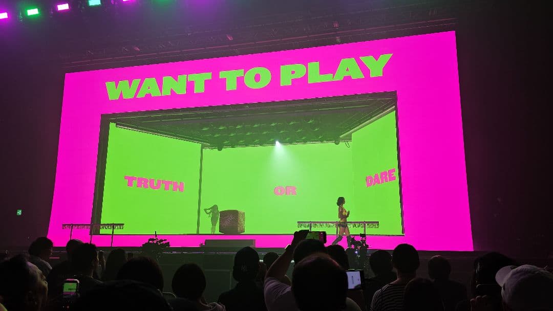 【会場限定販売】TYLA ロゴ刺繍 ダメージ加工　キャップ 黒　オマケ付き