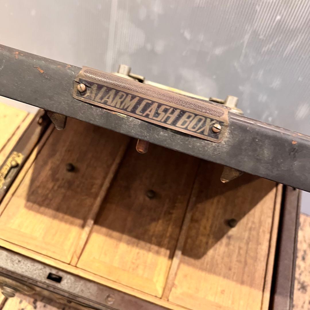 手提げ金庫 スチールキャッシュボックス レトロ ヴィンテージ アンティーク 昭和