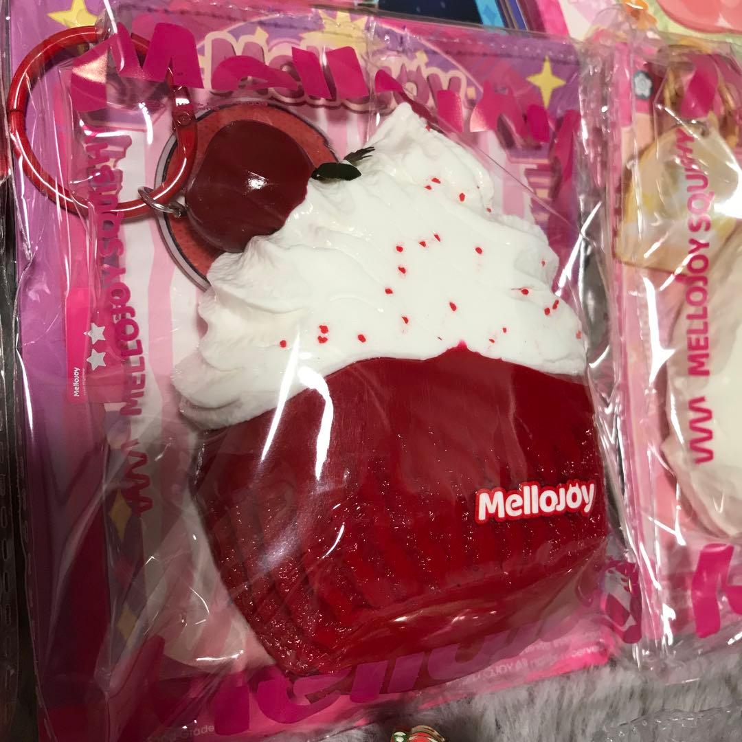 Mellojoy バーガー　大福　カップケーキ　クリスマスパピーユキコ