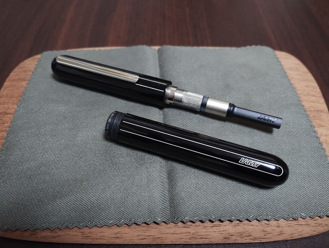 Lamy dialog 3 ピアノブラック 万年筆 M(中字)