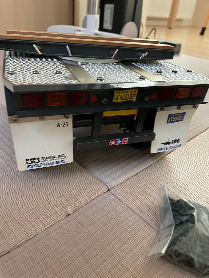 タミヤ　ポールトレーラー　1/14