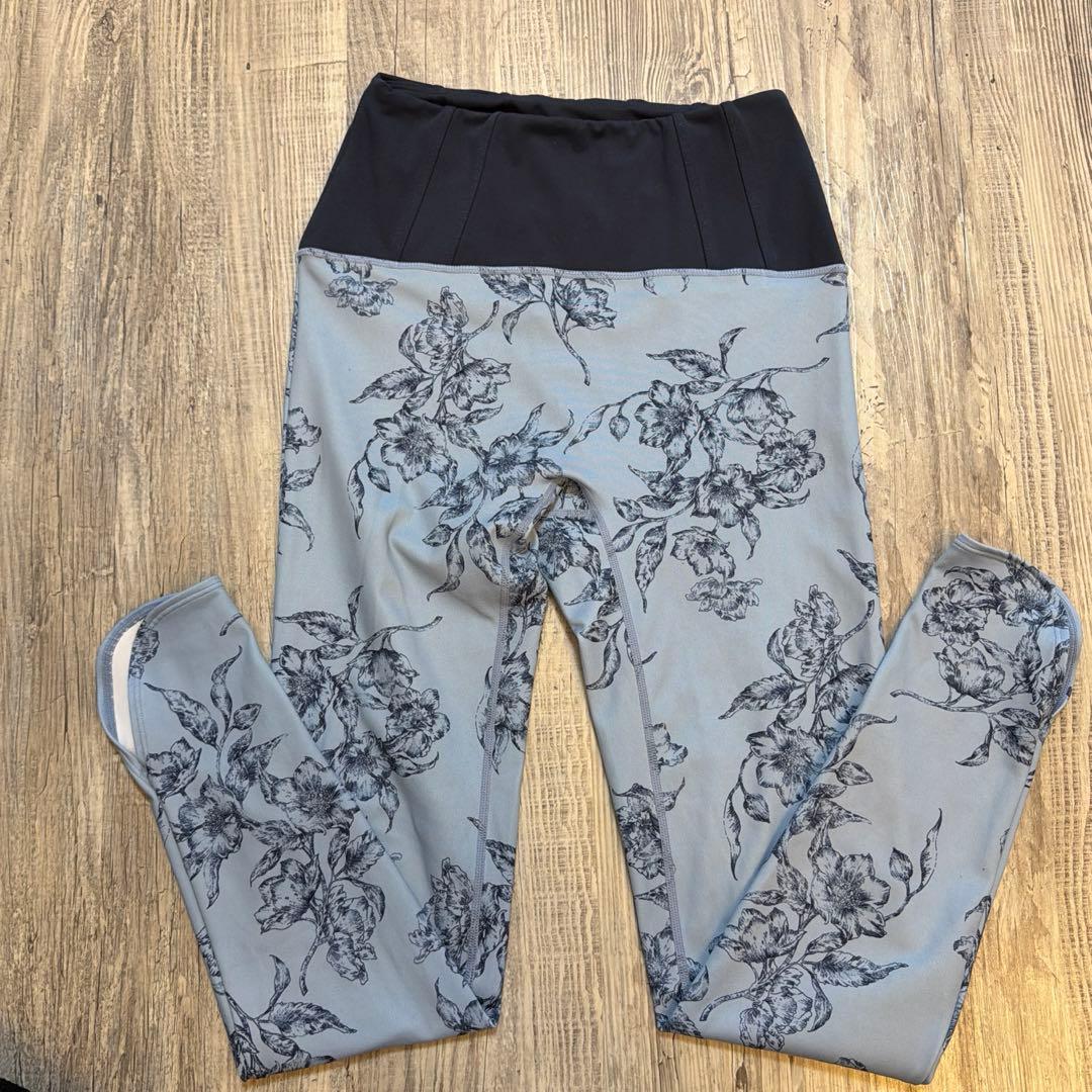 花柄ヨガウェアセット S/Mサイズ