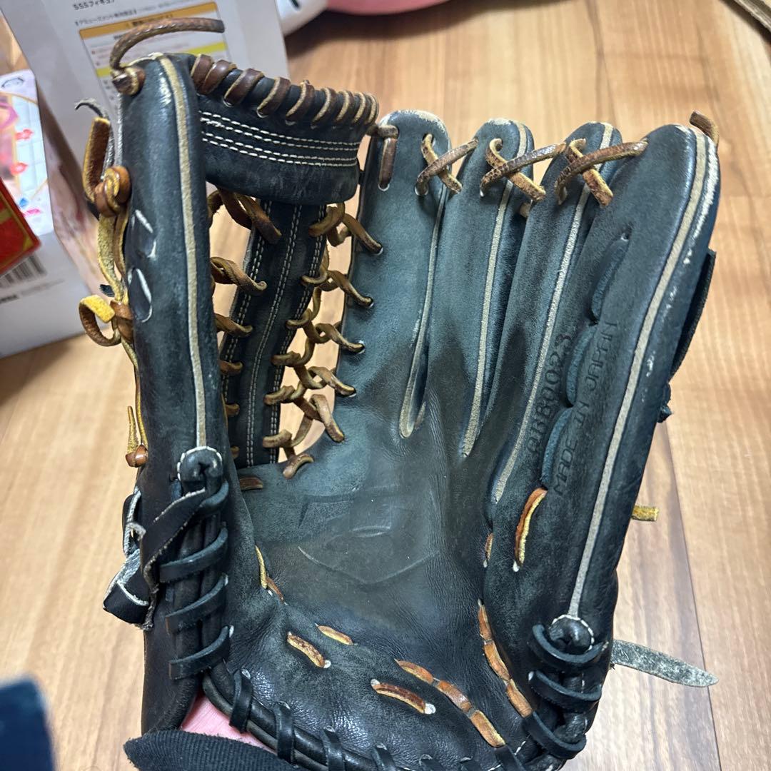 アンダーアーマー　硬式グローブ　外野用