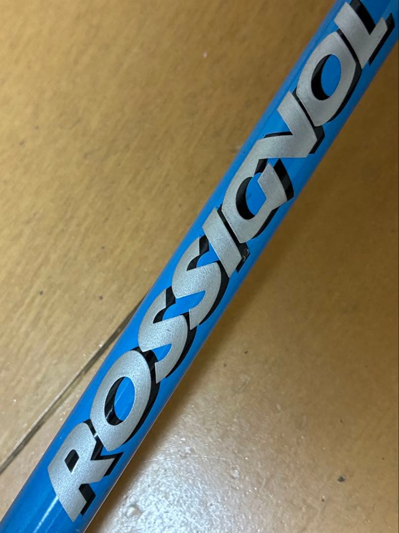 美品118cmROSSIGNOL ULTLA LIGHTカーボンスキー ストック