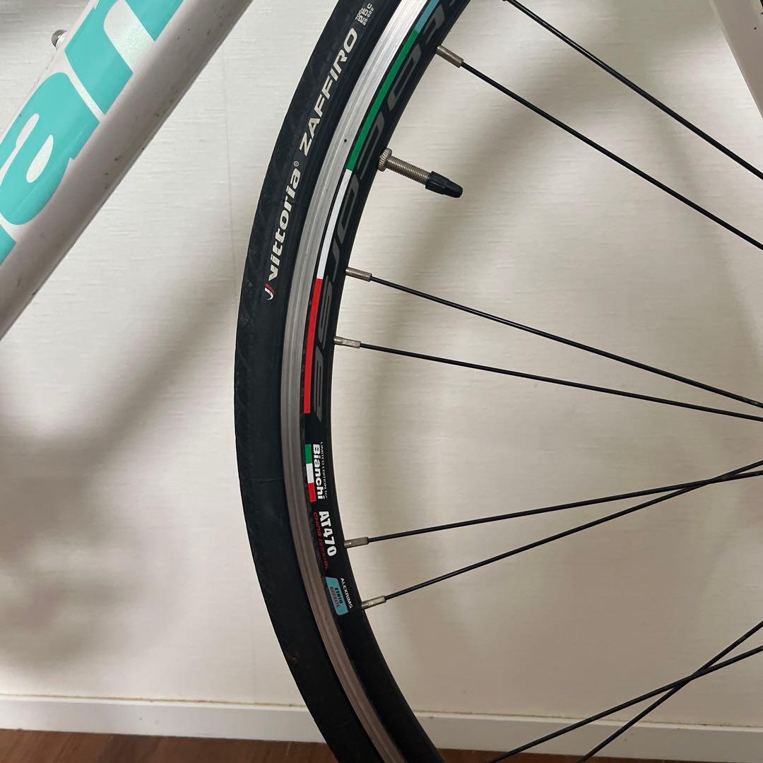 送料無料　ロードバイク　ビアンキ　BIANCHI サイズ41 ホワイト